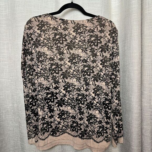 2/$30 Chicos Velvet Burnout Top Size XL Whimsigoth Floral Distressed Grunge - Picture 12 of 14